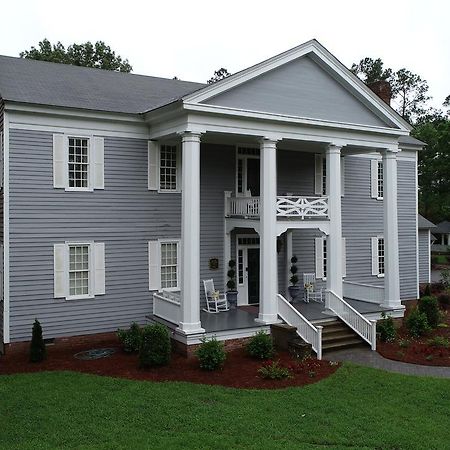 The Elizabethtown Inn Extérieur photo