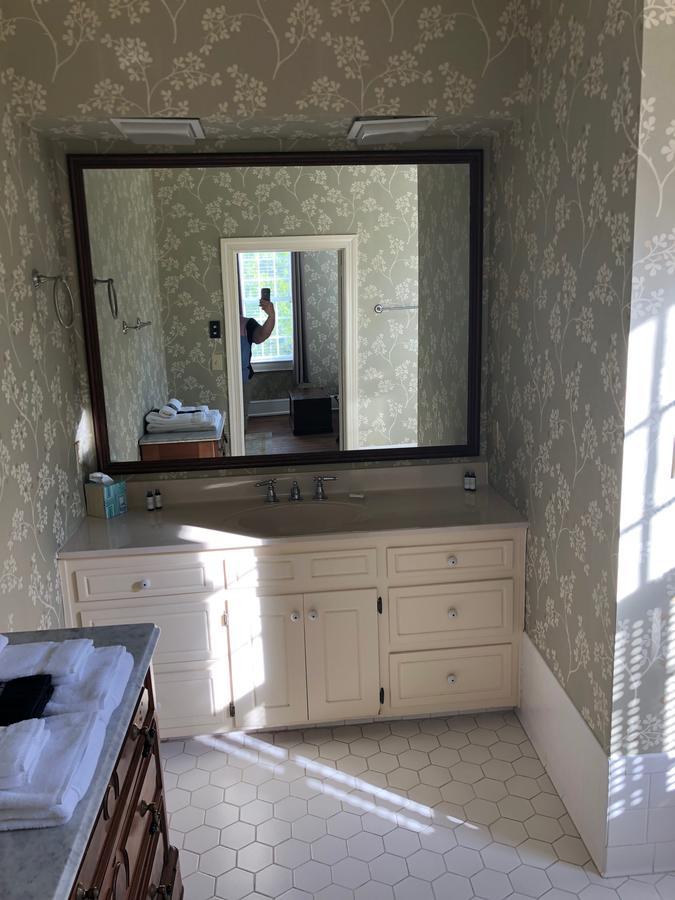 The Elizabethtown Inn Extérieur photo