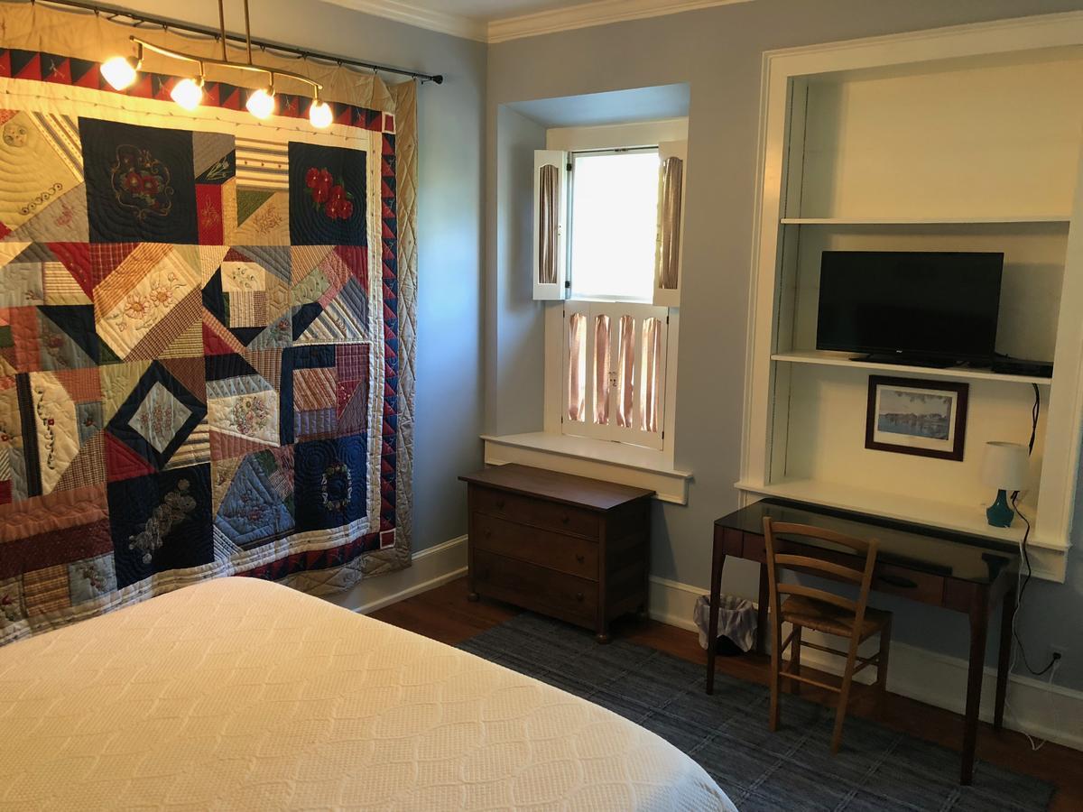 The Elizabethtown Inn Extérieur photo