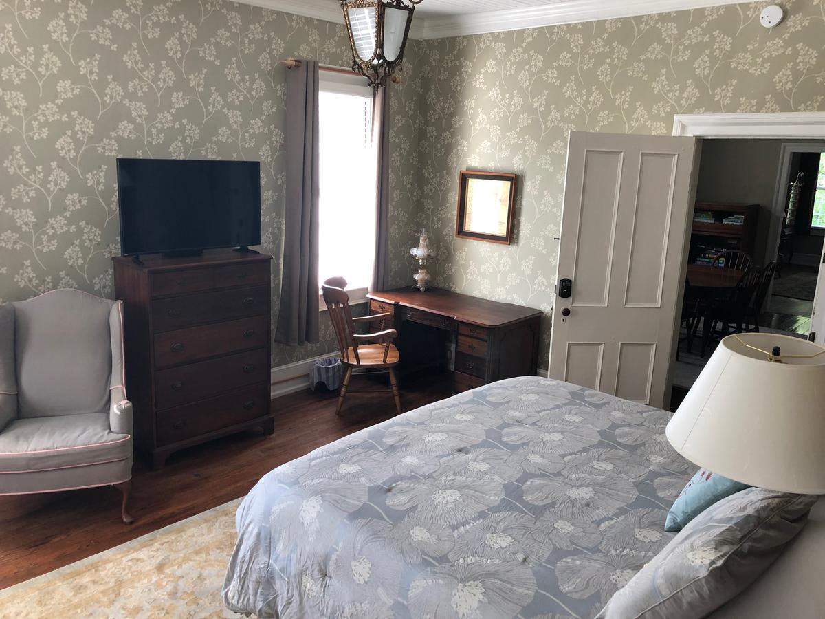 The Elizabethtown Inn Extérieur photo