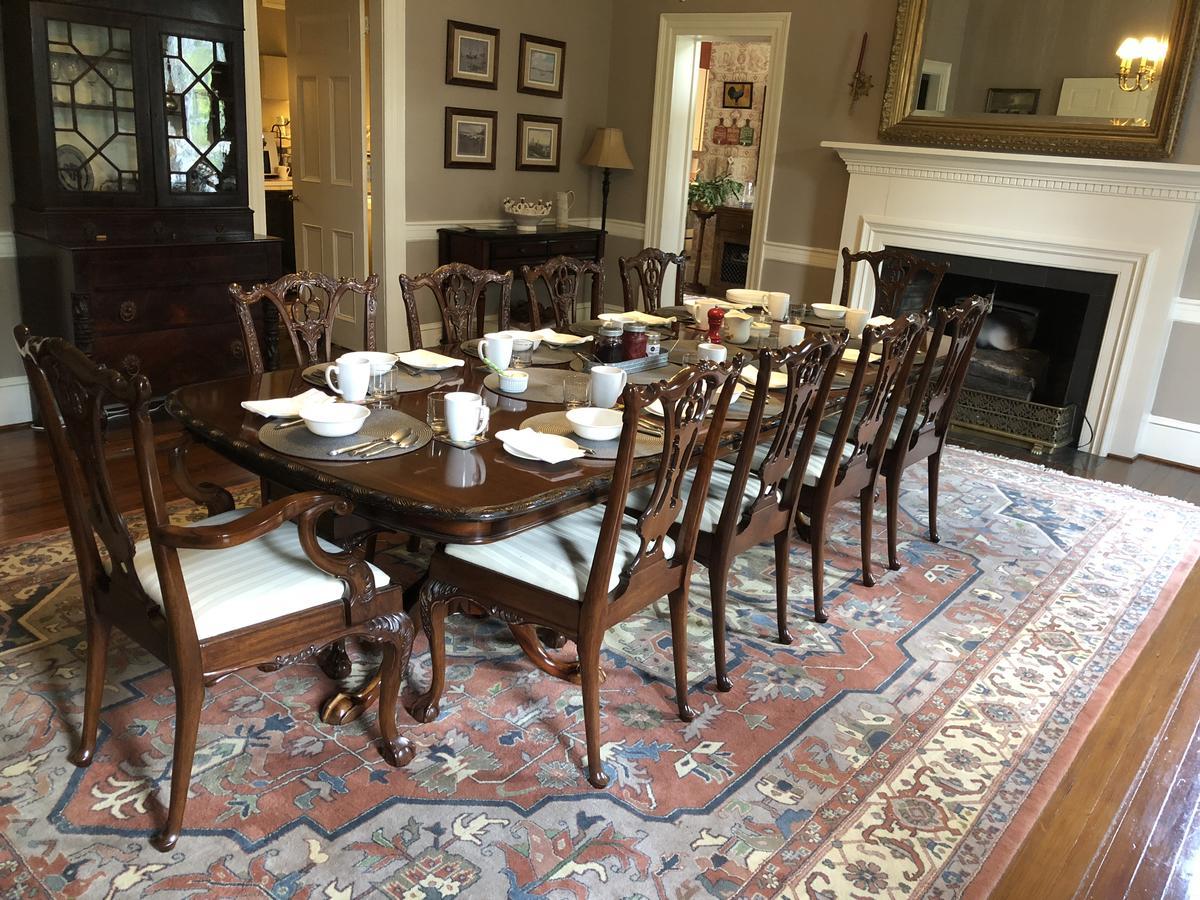 The Elizabethtown Inn Extérieur photo